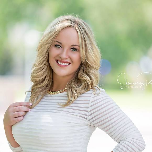 Meet your Posher, Shelby - Picture 1 of 1